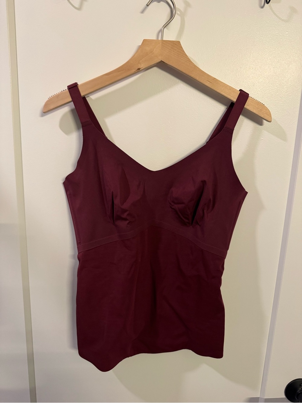 Honeylove V-Neck Shapewear Tank in Burgundy